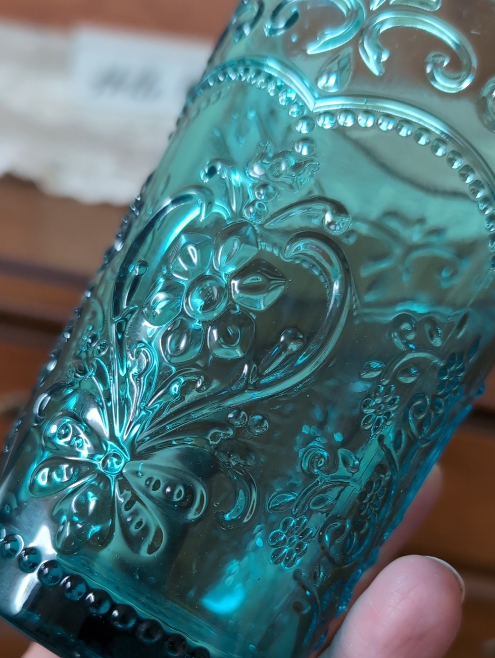 Pioneer Woman Amelia Teal Blue Embossed Glass Tumbler Set - Home Dining 15oz Set - Picture 8 of 9